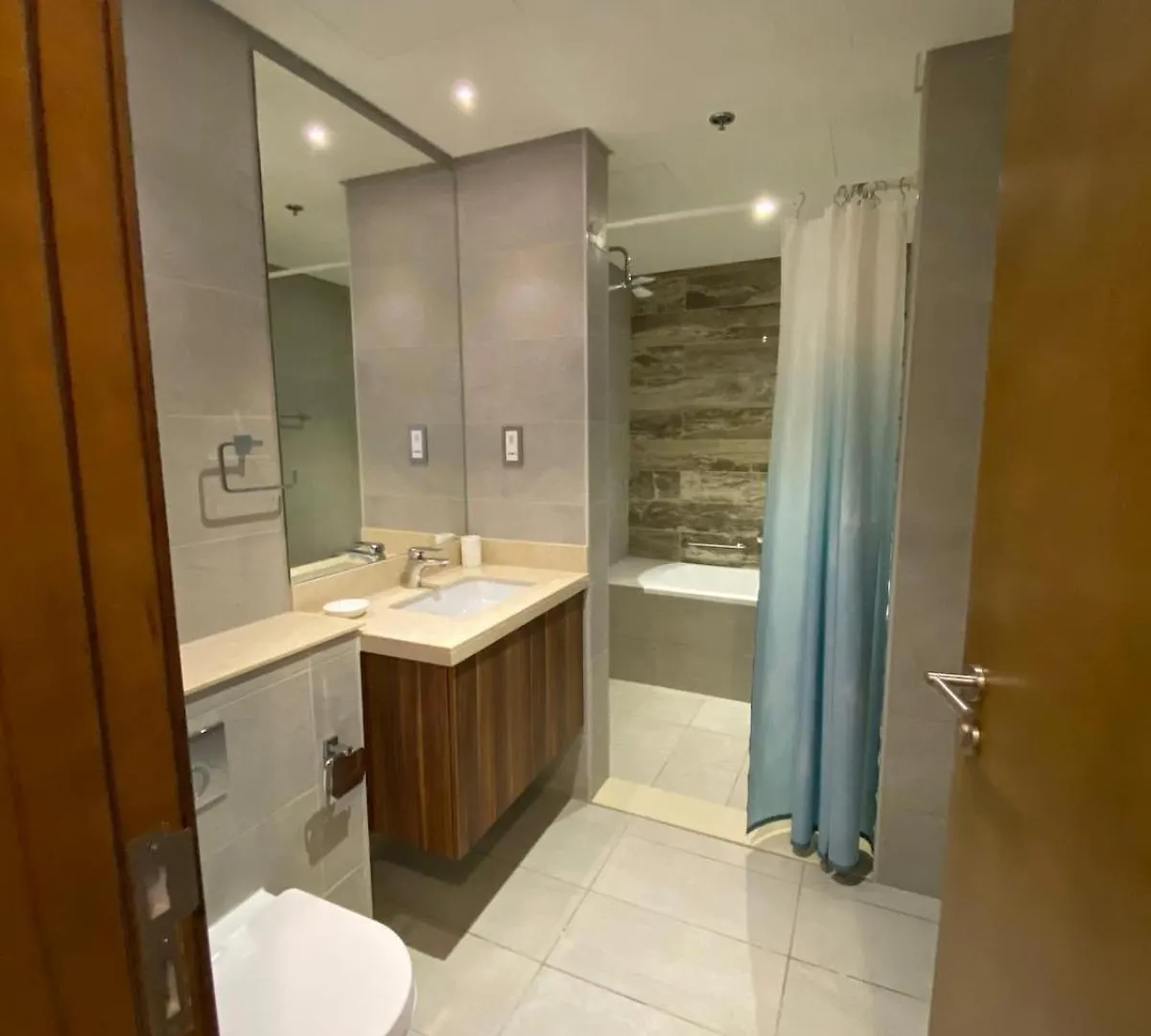 Entire House In Palm Jumeriah With Direct Access To The Beach Dubai United Arab Emirates